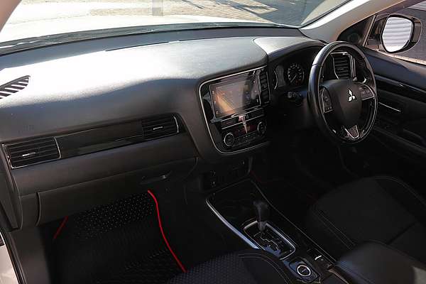 2018 Mitsubishi Outlander ES ZL