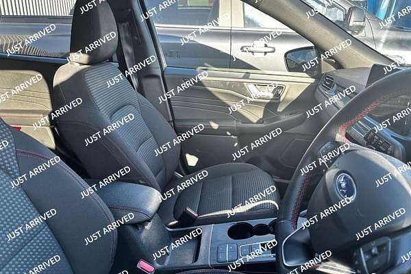 2022 Ford Escape ST-Line ZH