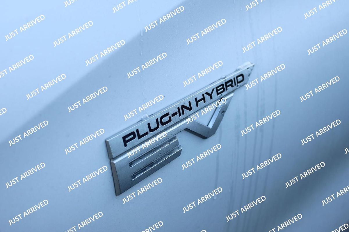 2024 Mitsubishi Outlander PHEV Exceed ZM