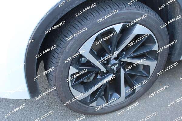 2024 Mitsubishi Outlander PHEV Exceed ZM