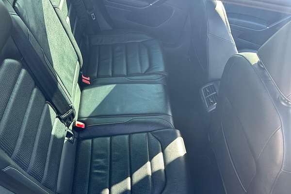 2017 Volkswagen Golf 110TSI Highline 7.5
