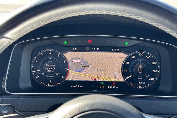 2017 Volkswagen Golf 110TSI Highline 7.5