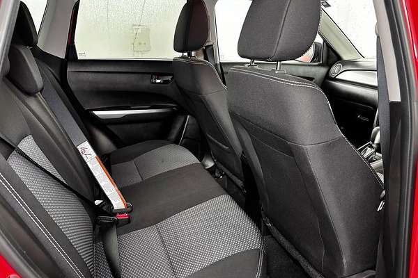 2023 Suzuki Vitara LY Series II