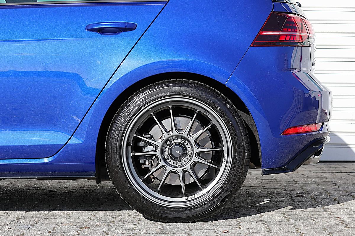 2019 Volkswagen Golf R 7.5