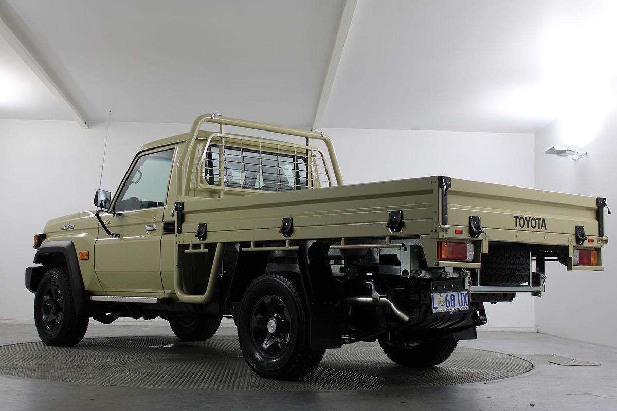 2025 Toyota Landcruiser GXL VDJL79R 4X4