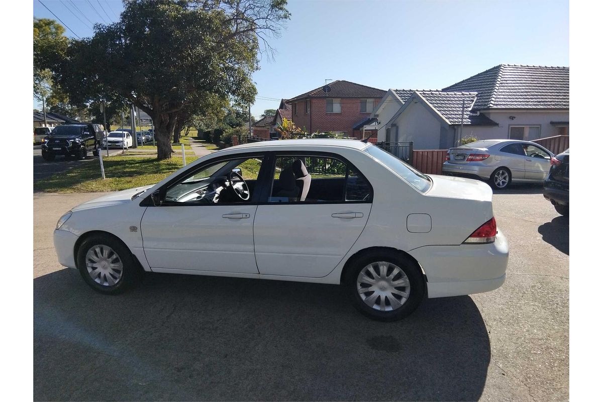 2006 Mitsubishi Lancer ES CH