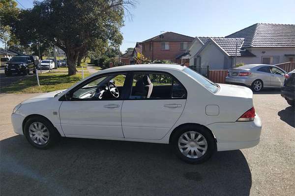 2006 Mitsubishi Lancer ES CH