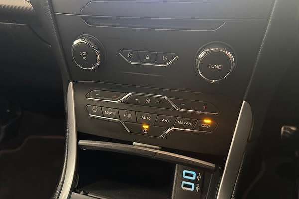 2018 Ford Endura ST-Line CA