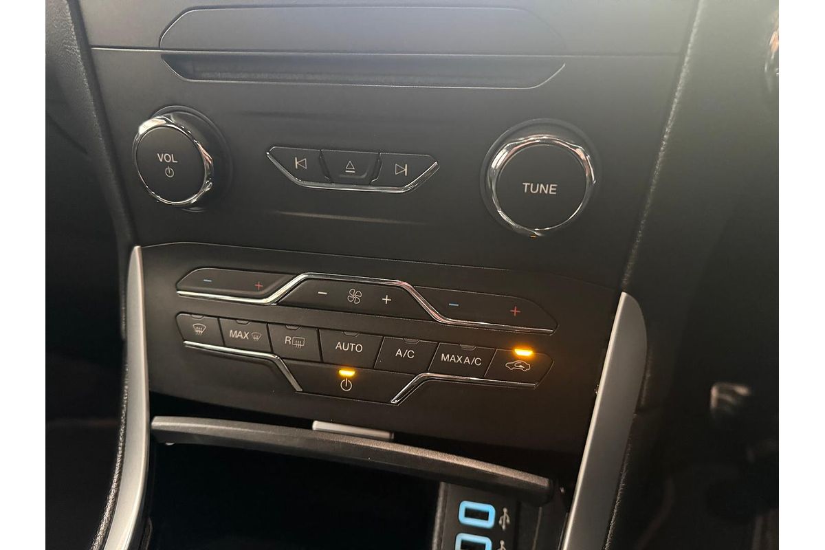 2018 Ford Endura ST-Line CA