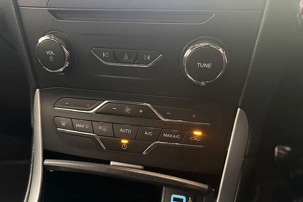 2018 Ford Endura ST-Line CA
