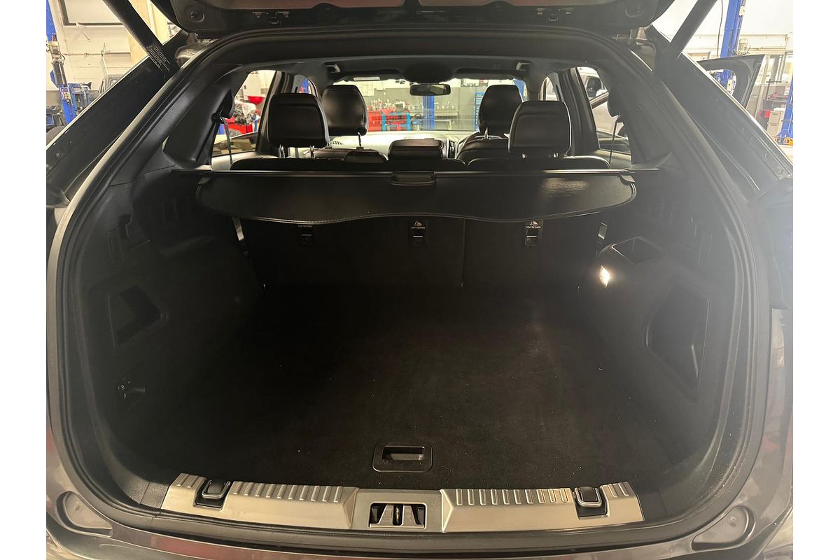 2018 Ford Endura ST-Line CA