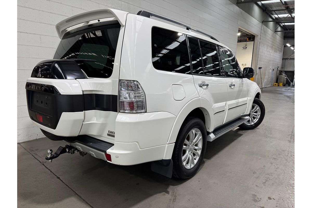 2020 Mitsubishi Pajero Exceed NX