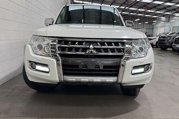2020 Mitsubishi Pajero Exceed NX