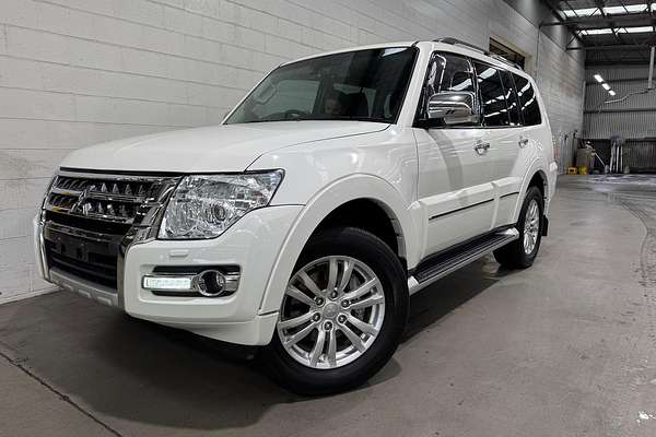 2020 Mitsubishi Pajero Exceed NX