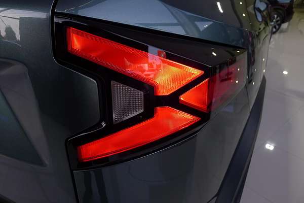 2025 Renault Duster Techno X1311