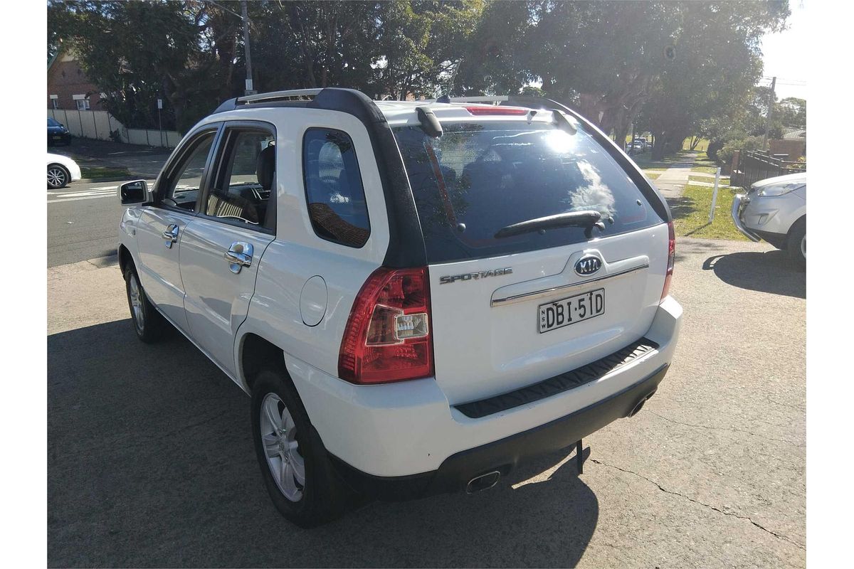 2009 Kia Sportage LX KM2
