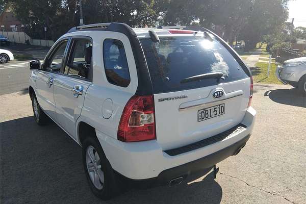 2009 Kia Sportage LX KM2