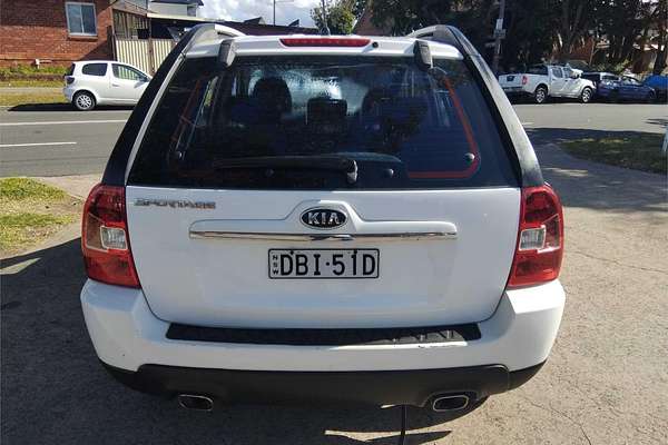 2009 Kia Sportage LX KM2