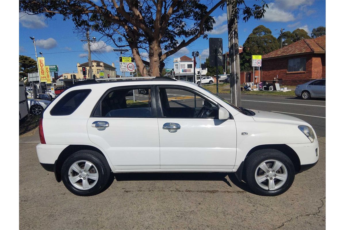 2009 Kia Sportage LX KM2