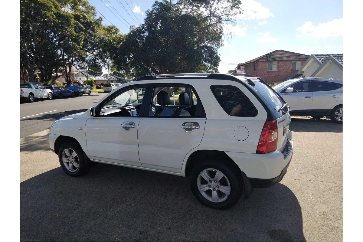 2009 Kia Sportage LX KM2