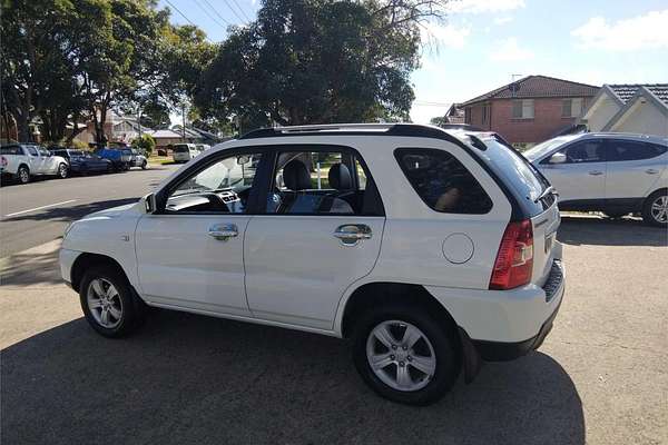 2009 Kia Sportage LX KM2