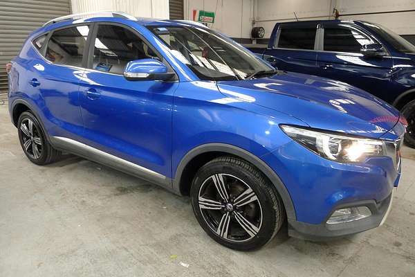 2018 MG ZS Essence AZS1