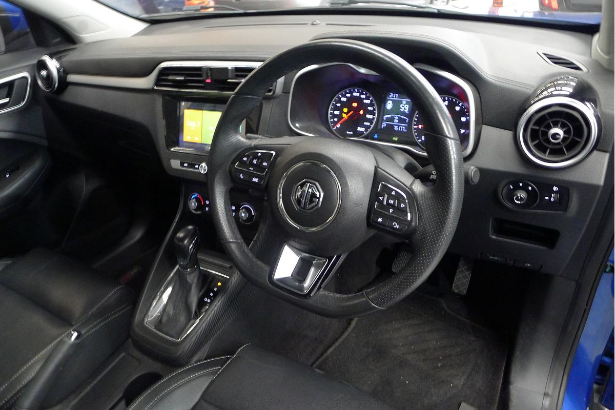 2018 MG ZS Essence AZS1