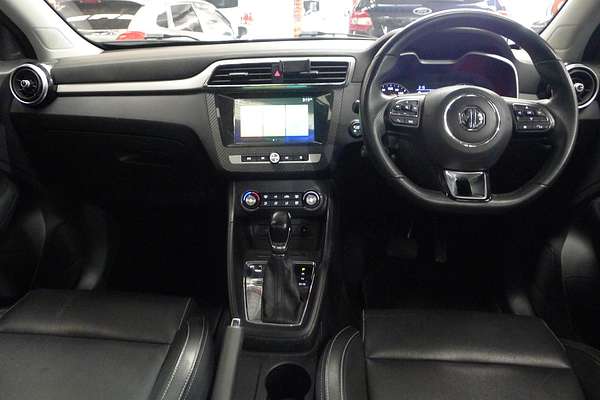 2018 MG ZS Essence AZS1