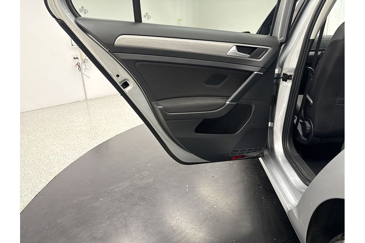 2015 Volkswagen Golf 92TSI Comfortline 7