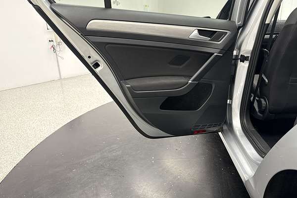 2015 Volkswagen Golf 92TSI Comfortline 7