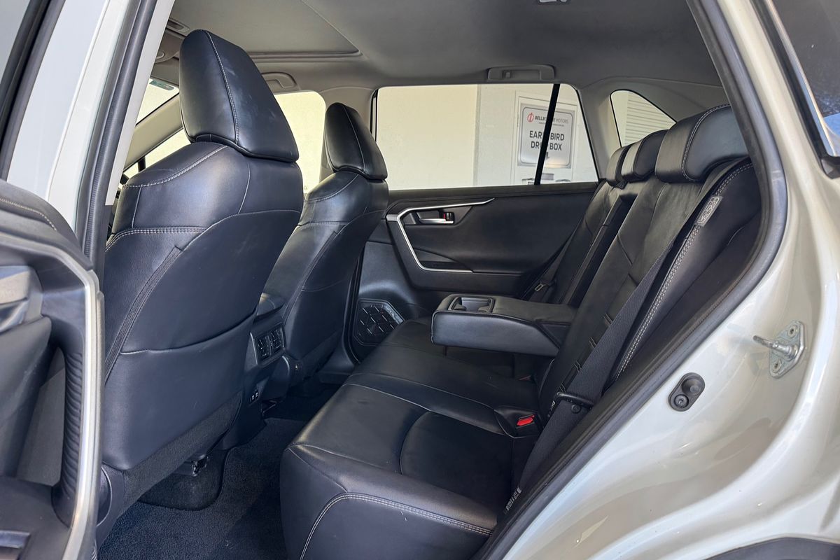 2020 Toyota RAV4 Cruiser MXAA52R