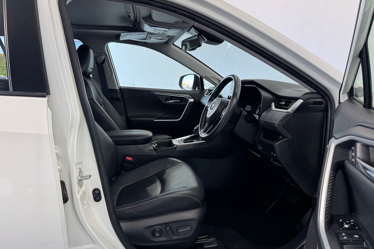 2020 Toyota RAV4 Cruiser MXAA52R