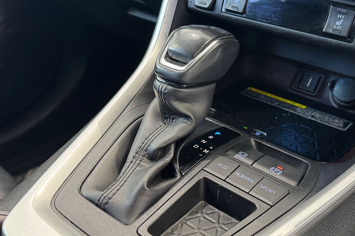 2020 Toyota RAV4 Cruiser MXAA52R