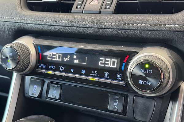 2020 Toyota RAV4 Cruiser MXAA52R