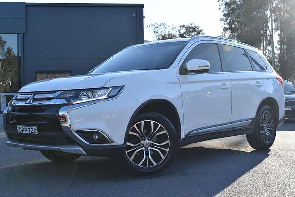 2017 Mitsubishi Outlander LS Safety Pack ZK