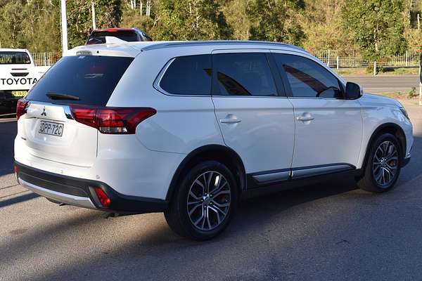 2017 Mitsubishi Outlander LS Safety Pack ZK