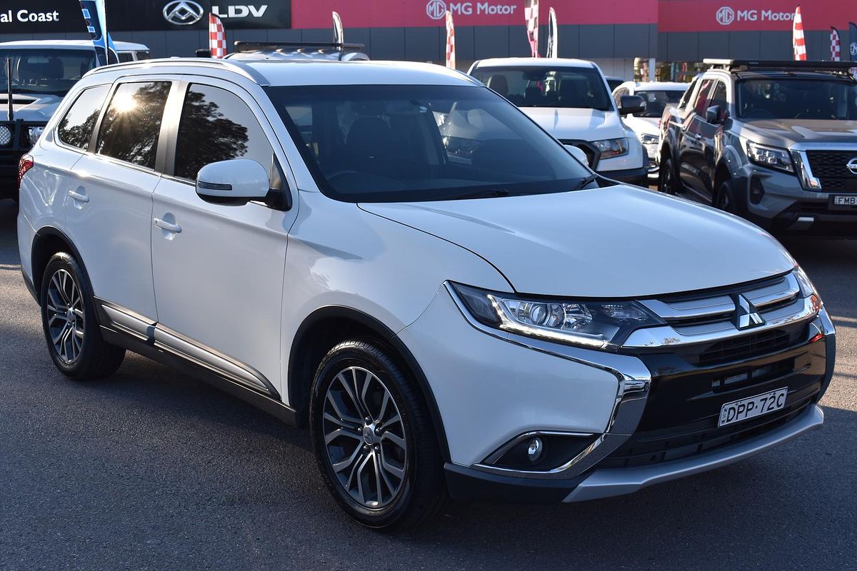 2017 Mitsubishi Outlander LS Safety Pack ZK