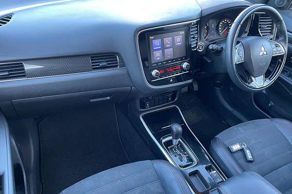 2021 Mitsubishi Outlander Black Edition ZL