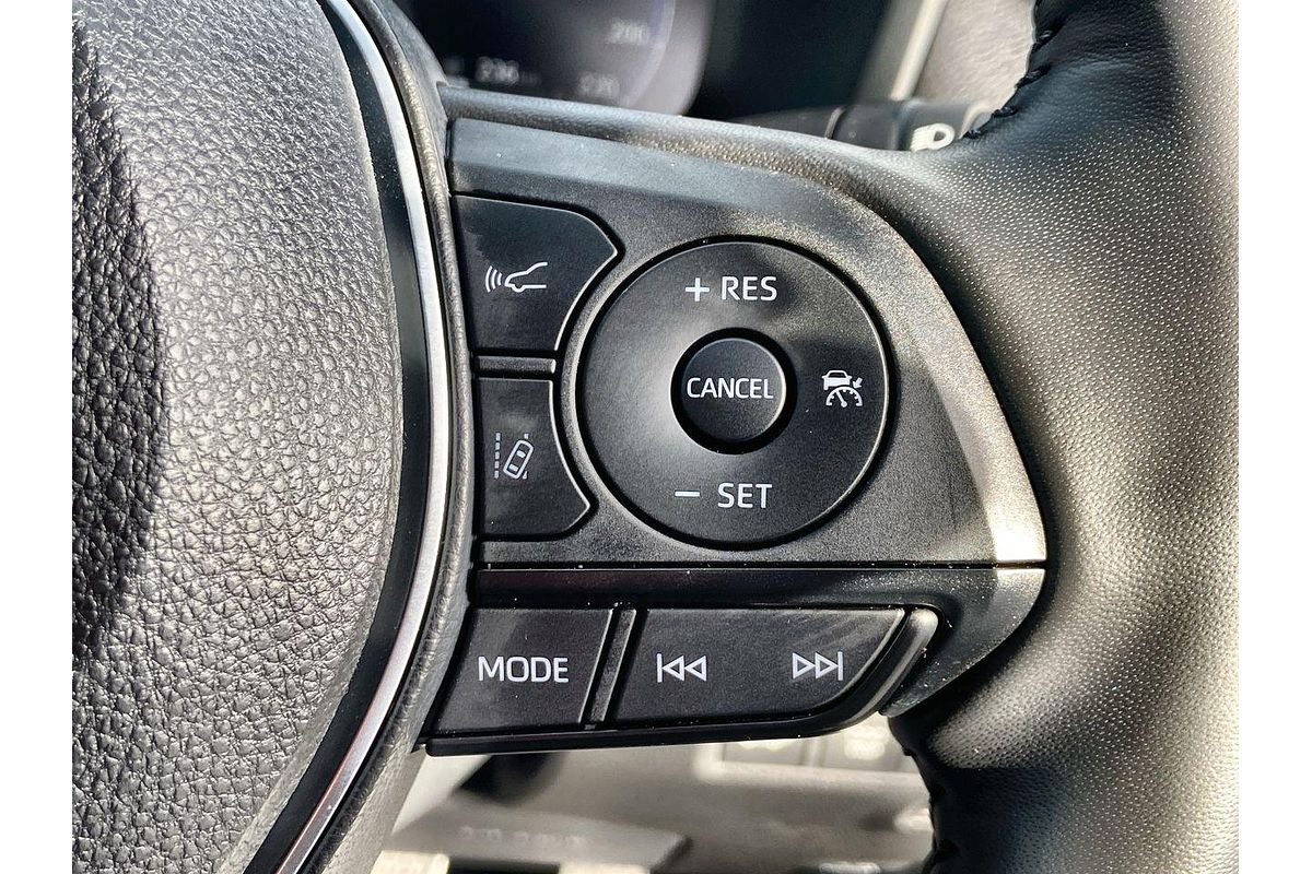 2024 Toyota RAV4 XSE AXAH52R