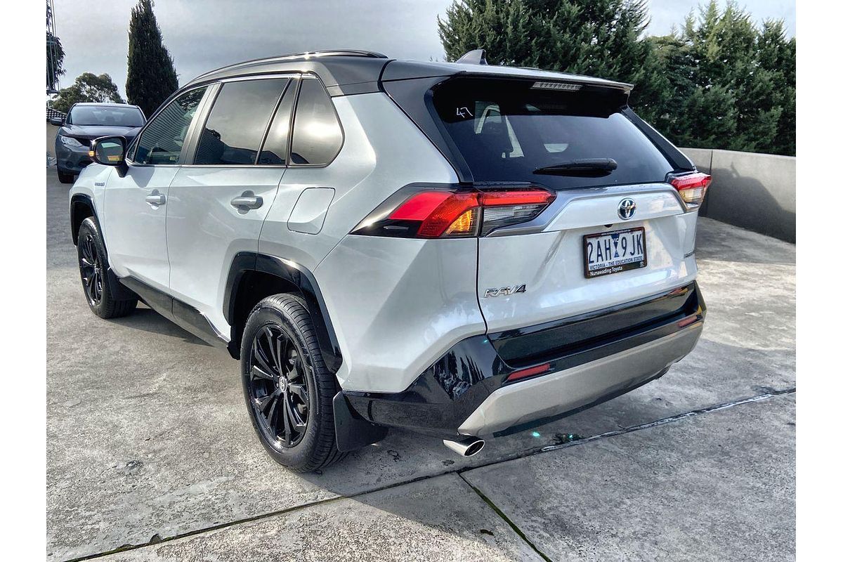 2024 Toyota RAV4 XSE AXAH52R