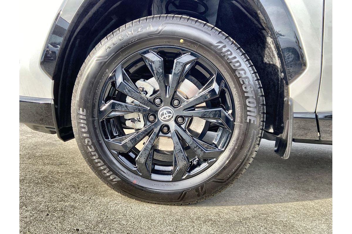 2024 Toyota RAV4 XSE AXAH52R