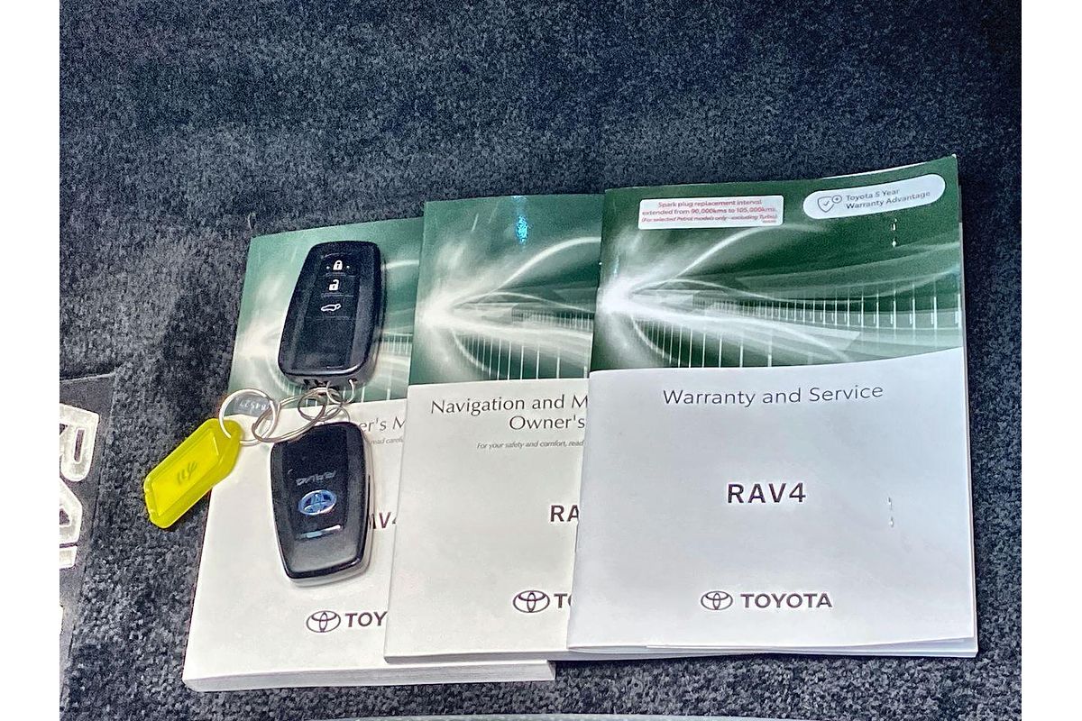 2022 Toyota RAV4 Cruiser AXAH54R