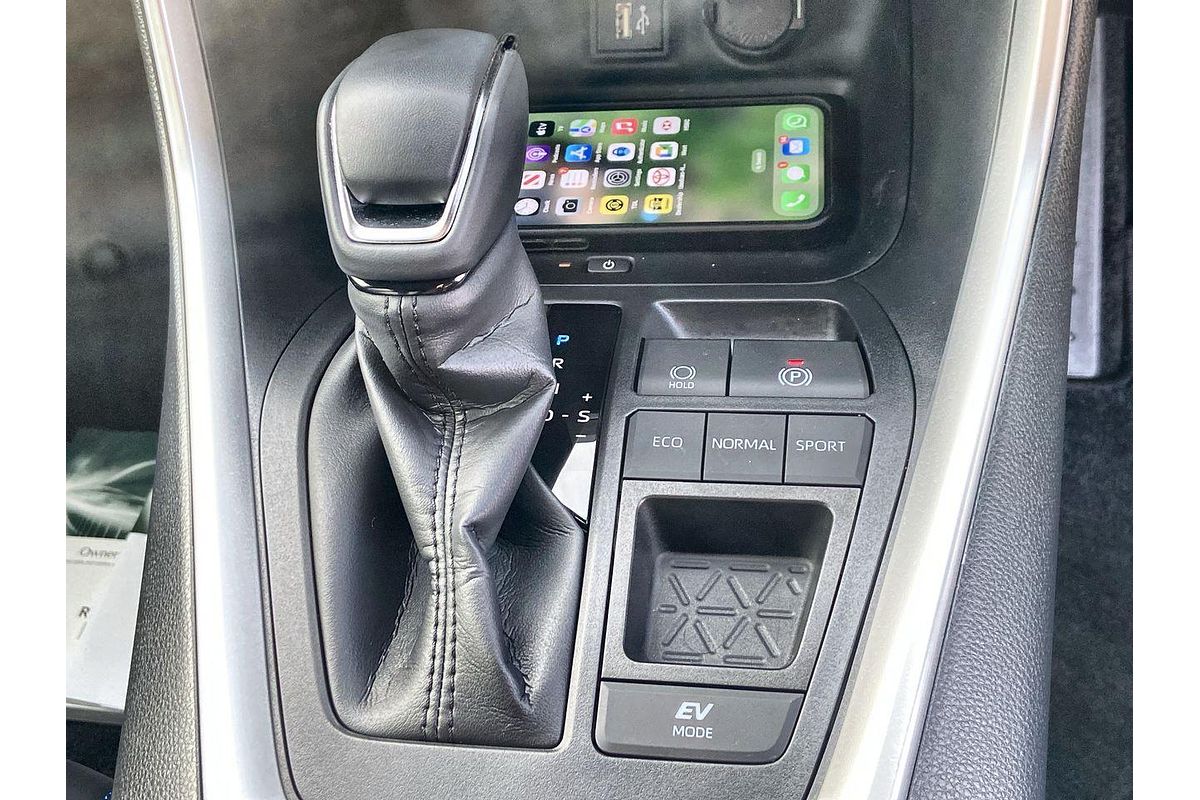 2024 Toyota RAV4 XSE AXAH52R