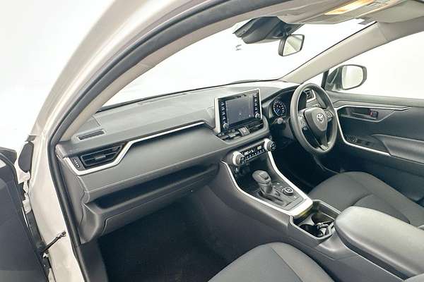 2019 Toyota RAV4 GX AXAH54R