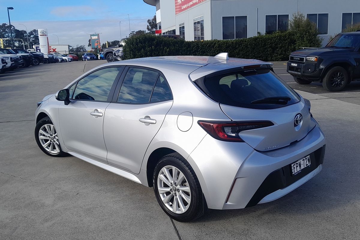 2022 Toyota Corolla Ascent Sport MZEA12R