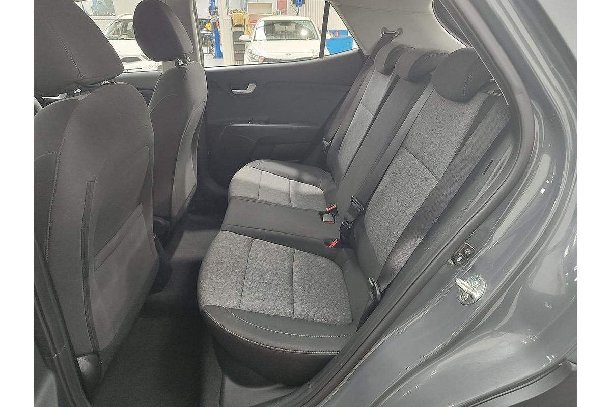 2023 Kia Stonic S YB