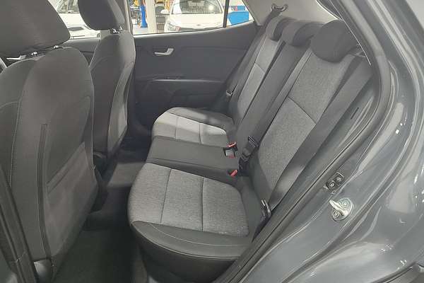 2023 Kia Stonic S YB