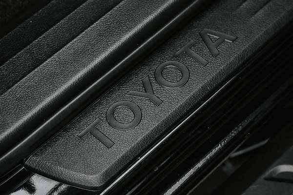 2021 Toyota Hilux Rugged X GUN126R 4X4