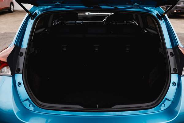2016 Toyota Corolla Ascent Sport ZRE182R