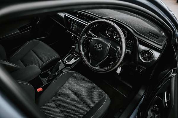 2016 Toyota Corolla Ascent Sport ZRE182R